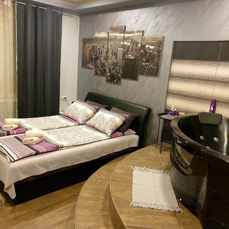 Ceca Apartman Nis Bagian luar foto