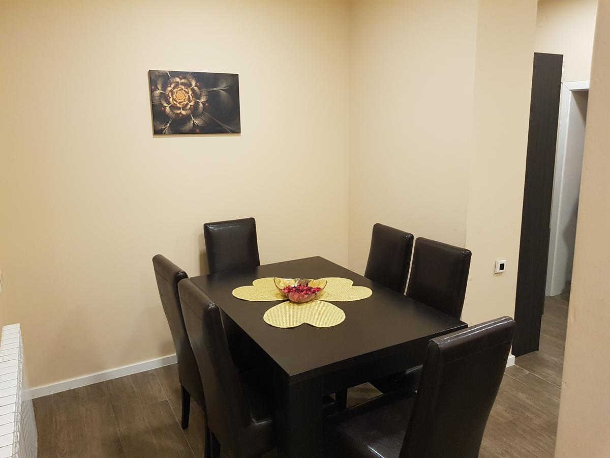 Ceca Apartman Nis Bagian luar foto