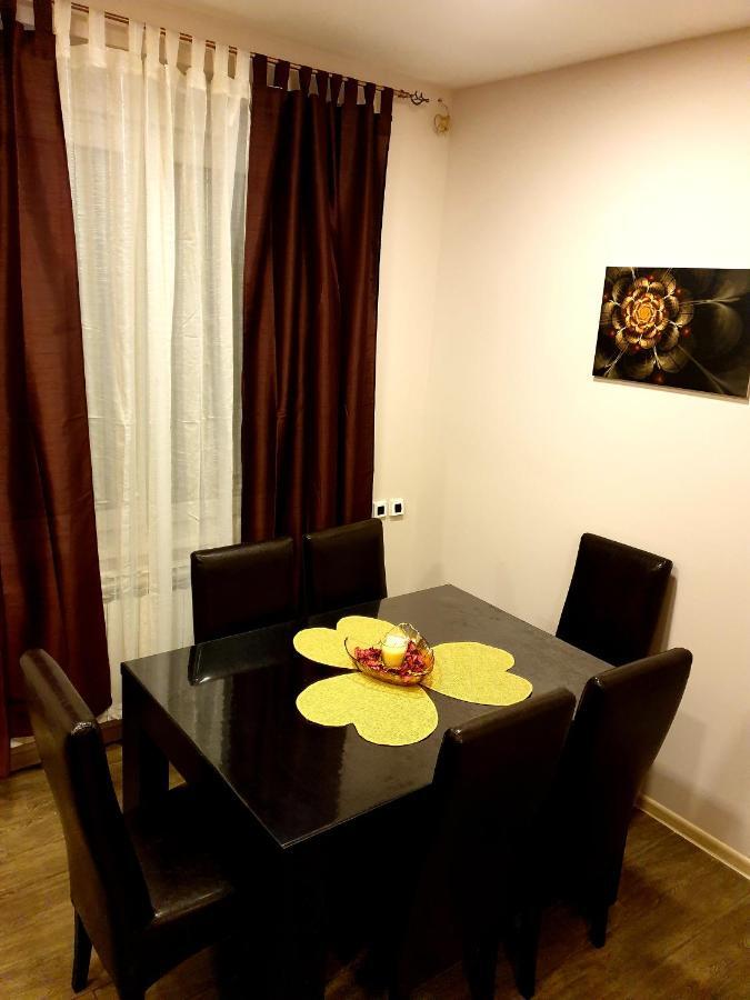 Ceca Apartman Nis Bagian luar foto
